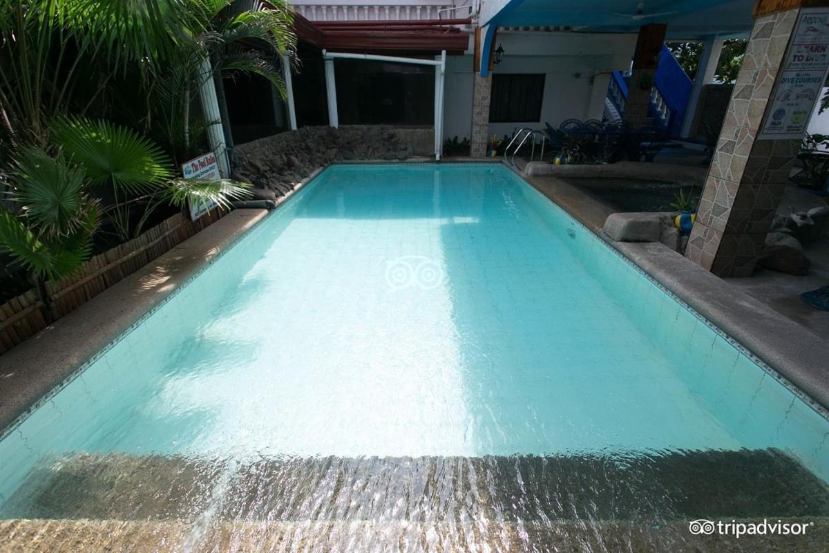 Arizona Resort, Subic Bay, Philippines 2200 Hotel 4*